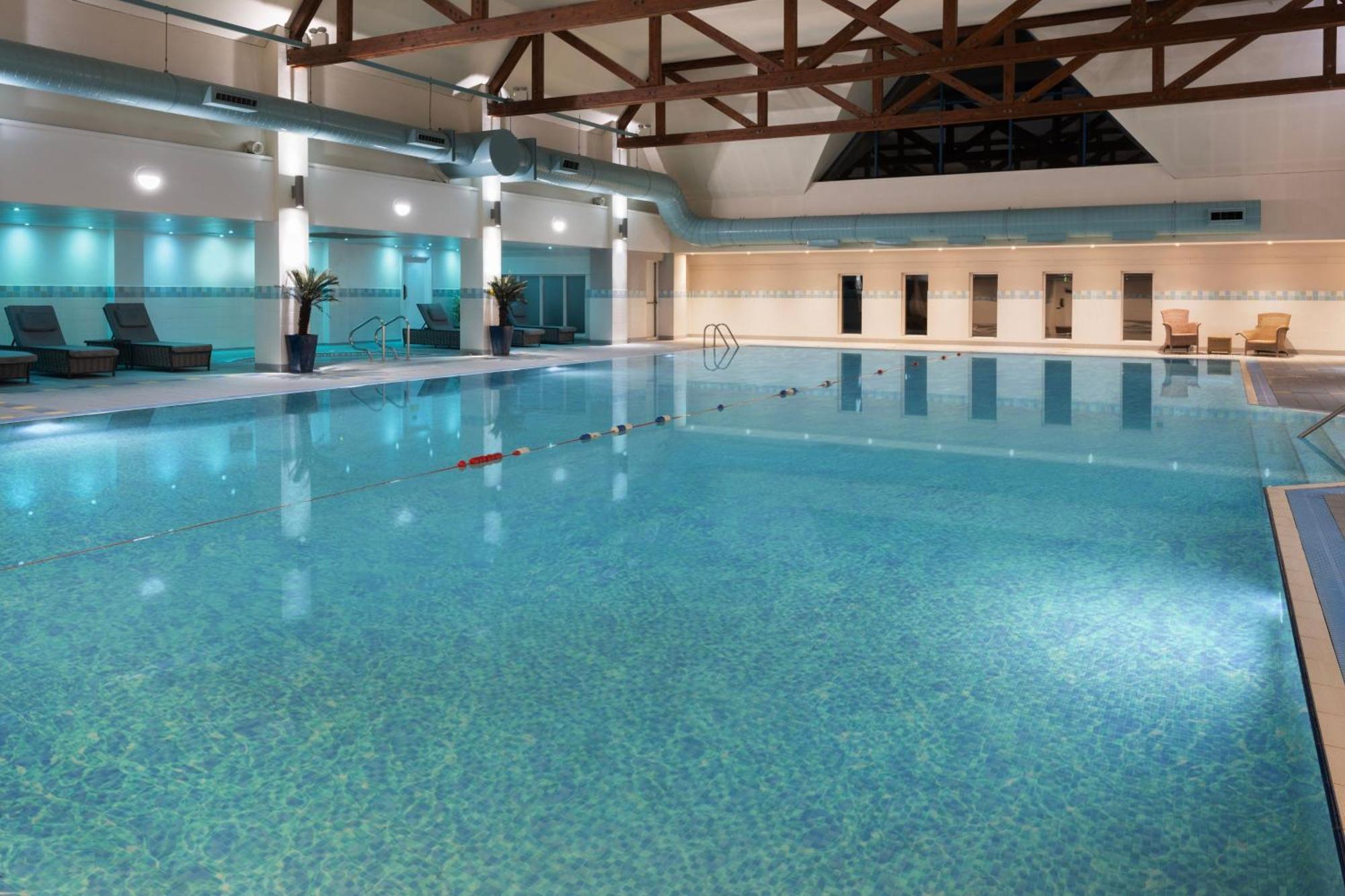 Delta Hotels By Marriott Worsley Park Country Club Ngoại thất bức ảnh