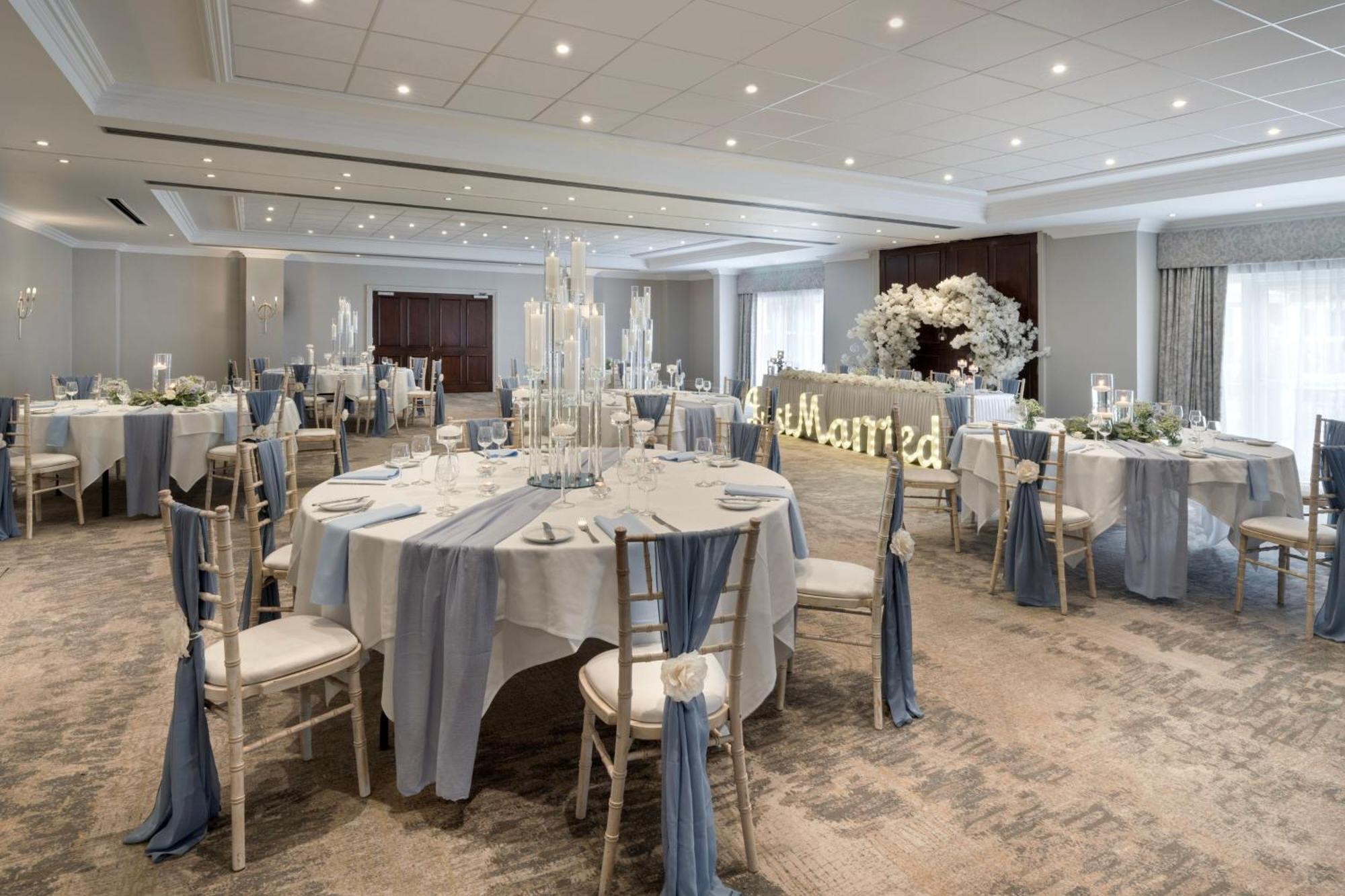 Delta Hotels By Marriott Worsley Park Country Club Ngoại thất bức ảnh
